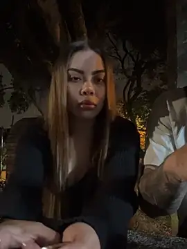 lindaandtony Show in webcam