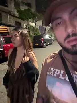 lindaandtony Pertunjukan Webcam