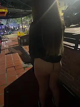 عرض كام lindaandtony