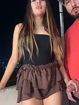 lindaandtony webkamerás műsora