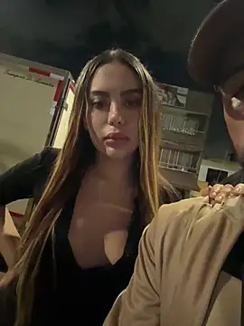 lindaandtony webkamerás műsora