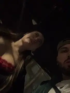 lindaandtony Pertunjukan Webcam