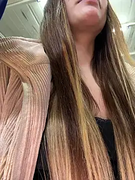 הופעת וובקאם של lindaandtony