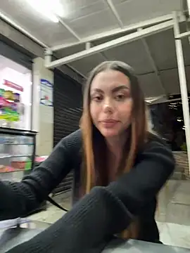 lindaandtony webkamerás műsora