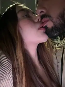 Show modela lindaandtony na web-kameri