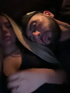 lindaandtony Pertunjukan Webcam
