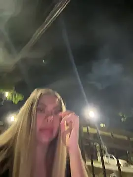 lindaandtony webkamerás műsora