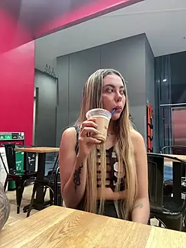 lindaandtony Шоу с уебкамера
