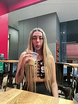 lindaandtony webcam show