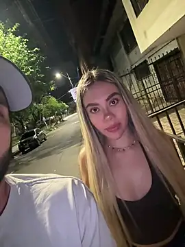 lindaandtony's Webcam Show