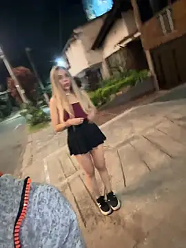 lindaandtony Show Webcam