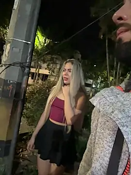 عرض كام lindaandtony