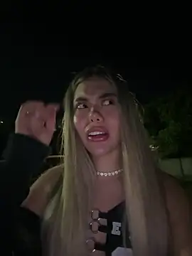 عرض كام lindaandtony
