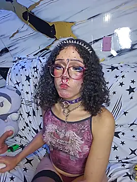 dark_nina__n Webbikameraesitys