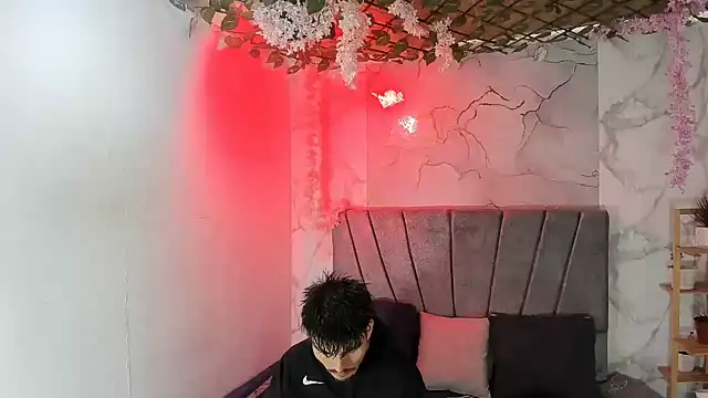 Show Webcam de Nahomi_hot_77