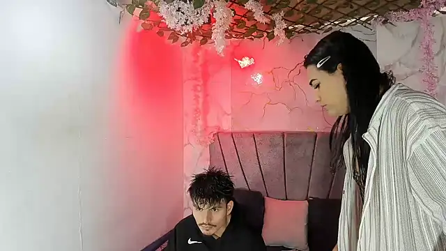 Nahomi_hot_77 Шоу с уебкамера