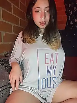 Petite_CherryXのライブXXXチャット