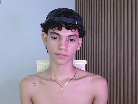 Samu_cint Show in webcam