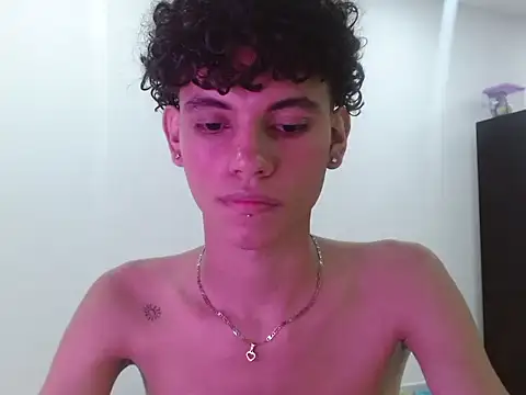 Samu_cint's Webcam Show
