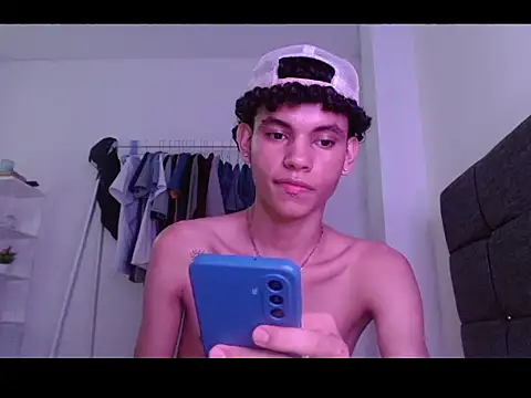 צ'אט XXX בשידור חי של Samu_cint