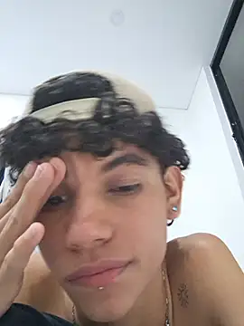 הופעת וובקאם של Samu_cint