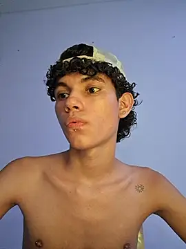 Samu_cint's Webcam Show