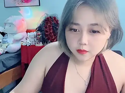 Nhanlu009のライブXXXチャット