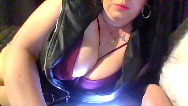 miss_horny31のウェブカメラショー