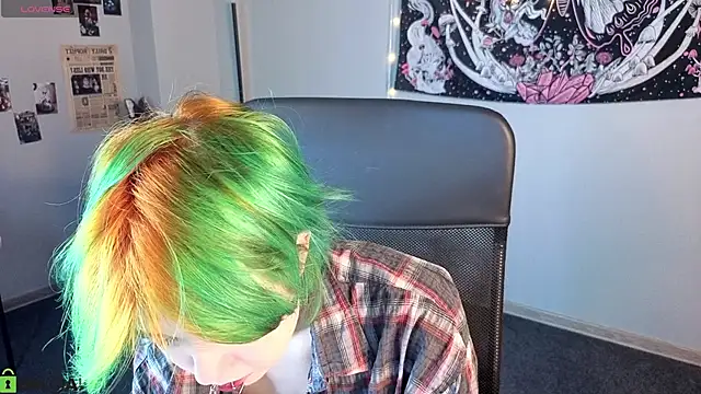 دردشة LittleKittenStar الجنسية المباشرة