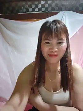 Reeoo-93's Live XXX Chat