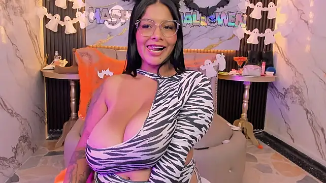 Megan_hugeboobs – Live XXX-chat