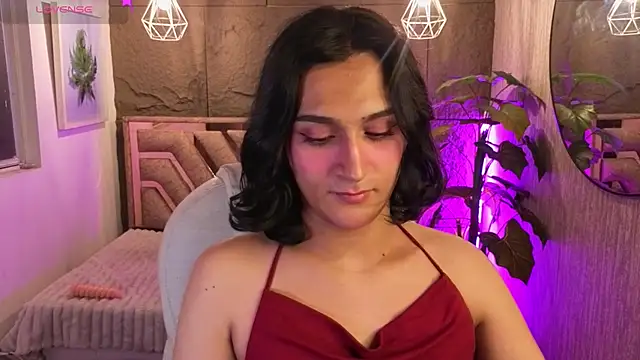 Zoee_Kiss_ Pertunjukan Webcam