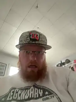 DirtyWoody32's Webcam Show
