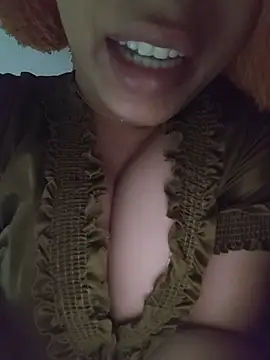 Ishika_baby_ 网络视讯表演