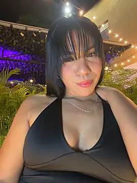 MonserratJons01's Webcam Show