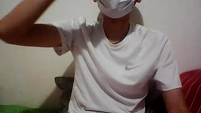 Show de Yokan1733 na webcam
