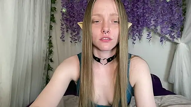 Chat XXX en directo de ElfGirlAna