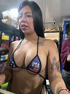 Show de webcam de Noa_rousse01