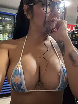 Noa_rousse01 网络视讯表演