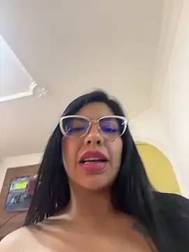 Noa_rousse01 Pertunjukan Webcam