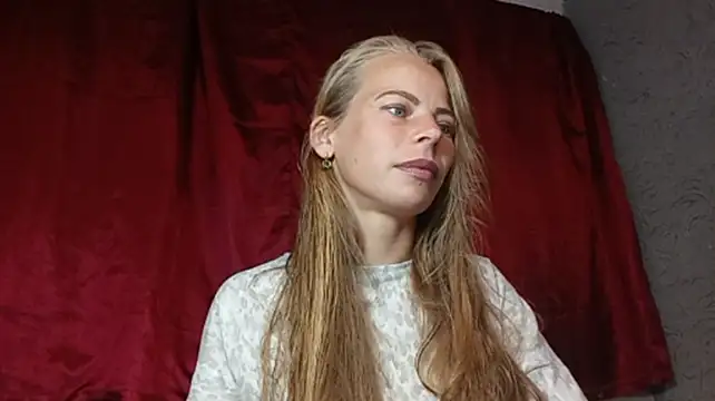 Chat +18 de SilentPassion567 ao vivo