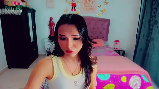 Pokazy przed kamerką – Sofia_Hot_Latina