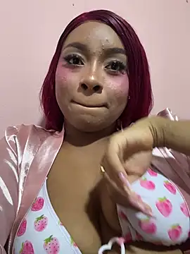 Kloe_rousse01's Webcam Show
