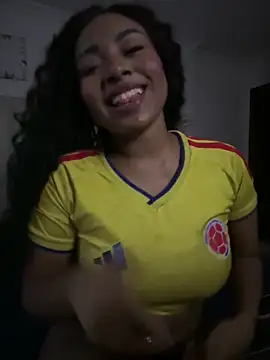 Kloe_rousse01 라이브 XXX 채팅
