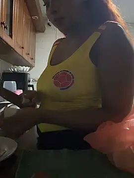 Chat +18 de Kloe_rousse01 ao vivo