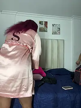 צ'אט XXX בשידור חי של Kloe_rousse01