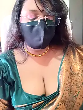 poojag_2 webcam show