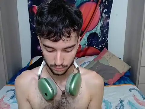 Adrien_polo Webcamshow