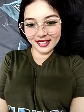 Valeria_allurin Chat XXX in diretta