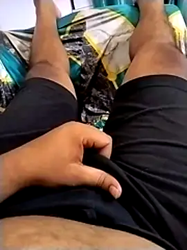 عرض كام Ankur9639_